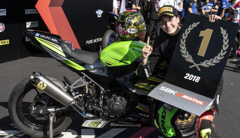 Ана Карраско — первая женщина, выигравшая титул чемпиона мира в мотогонках