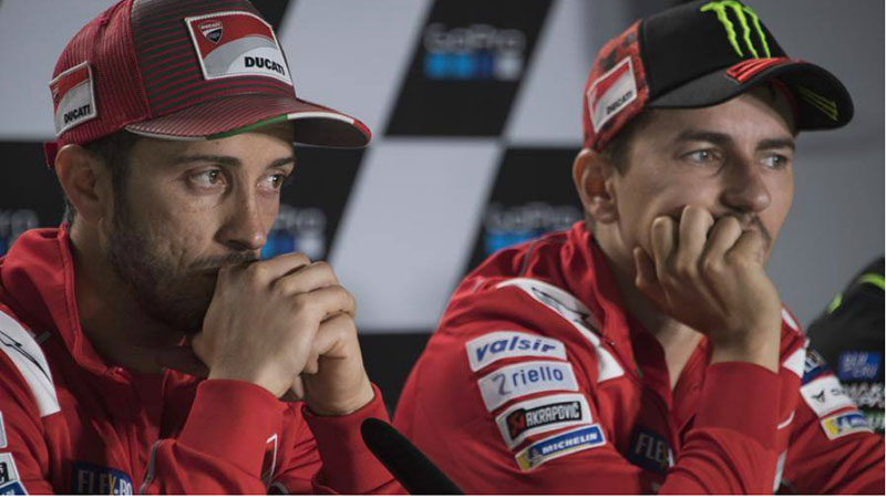 «Ducati Team» пытается урегулировать конфликт между Лоренсо и Довициозо