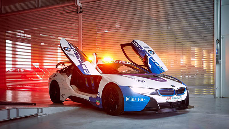 Сейфти-кар Формулы Е от «BMW» в новом дизайне