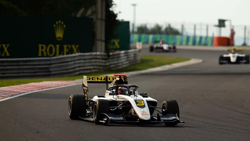 Лундгор добывает первую победу в Ф3 в субботней гонке в Венгрии