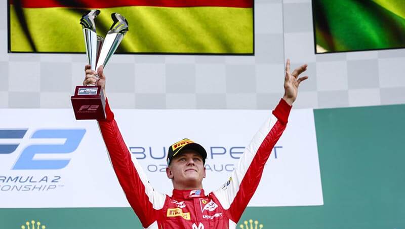Мик Шумахер одержал первую победу в Формуле-2!