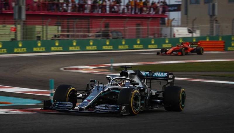 «Мерседес» заплатит рекордный стартовый взнос в Формуле-1