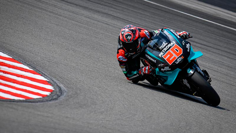 Квартараро лидирует в первый день теста Moto GP в Сепанге