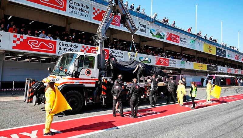 Проблема с «колесной втулкой» досрочно закончила тесты «Хаас»