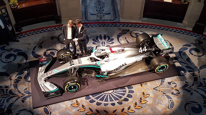 «Мерседес» презентовал ливрею машины Формулы-1 для 2020 года