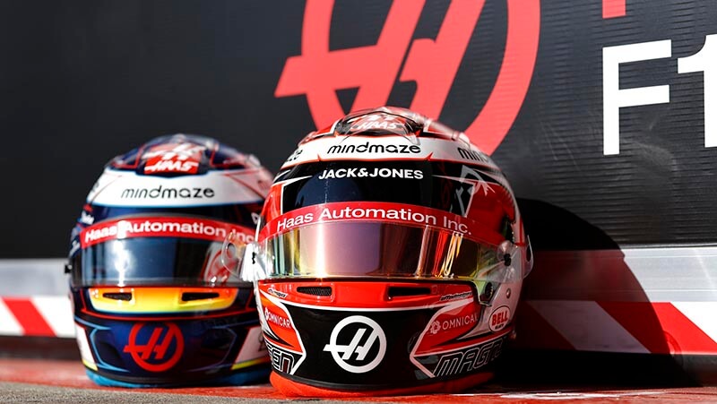 Гонщикам разрешили менять дизайн шлемов по ходу сезона Ф1