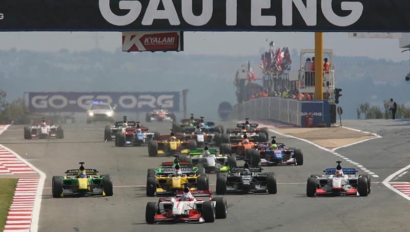 Хэмилтон призывает Формулу-1 вернуться в Африку