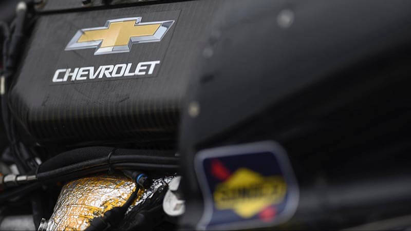 IndyCar перейдет на гибридные двигатели «Honda» и «Chevrolet» в 2023 году