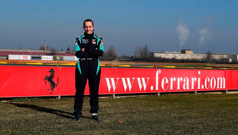 Майя Войг стала первой женщиной в академии гонщиков «Феррари»