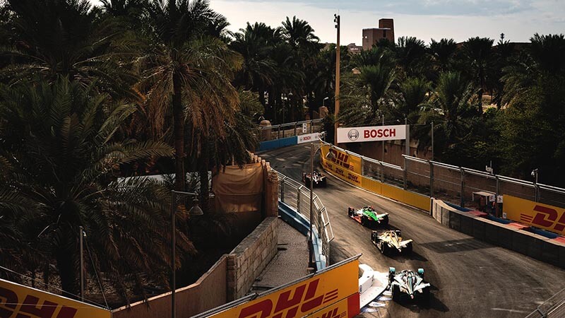 Сезон Формулы E 2021 года начнется в конце февраля в Саудовской Аравии