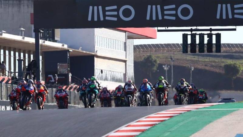 Сезон Moto GP начнется с двух гонок в Катаре, возвращение Португалии
