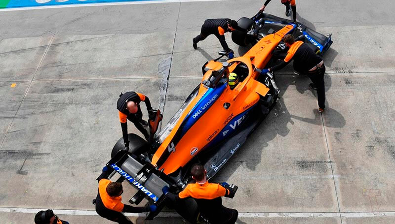 Норрис сам все испортил, допустив ошибку в Имоле