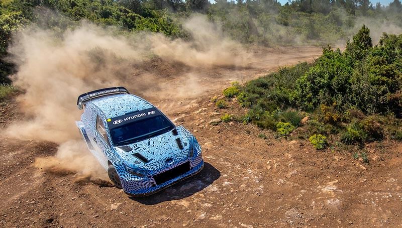 Гибридная машина «Hyundai» дебютировала на тестах WRC
