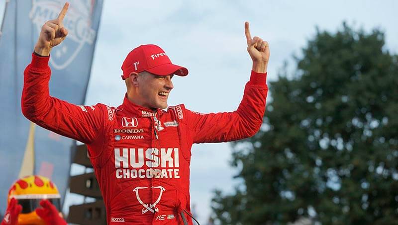Летающий Эриксон выиграл дебютную гонку IndyCar в Нэшвилле