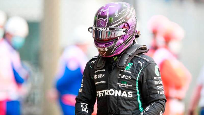 Хэмилтон предсказал Ферстаппену легкую победу в Монце