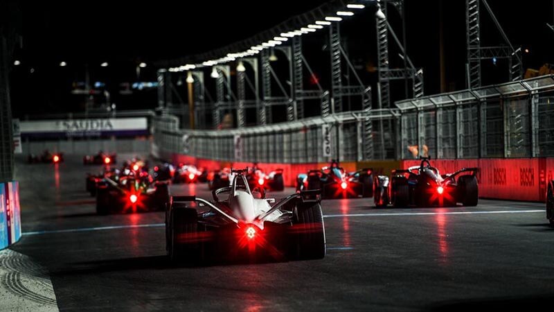Формула E подтвердила календарь и новый формат квалификации на сезон 2022 года