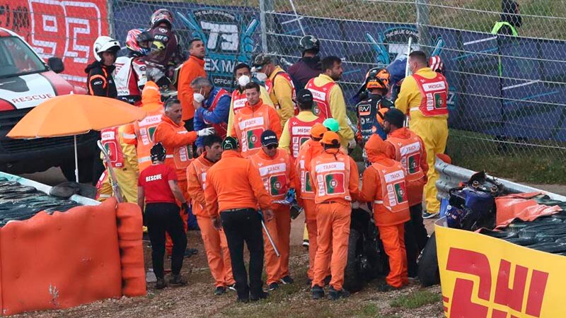 Мощная критика в сторону Moto GP после массовой аварии в MOTO2