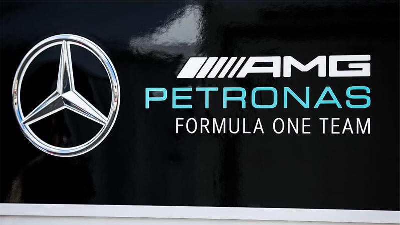 «Мерседес» продлил контракт с титульным спонсором «Petronas» в Формуле-1