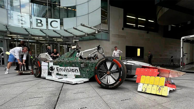 «Envision Racing» создала машину Формулы Е с электронных отходов