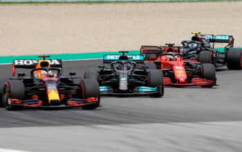 Forbes составил рейтинг команд Ф1 по стоимости — лидирует «Ferrari»