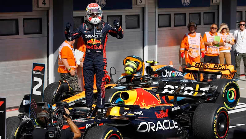 Ферстаппен: «12 побед подряд – невероятное достижение для нашей команды»