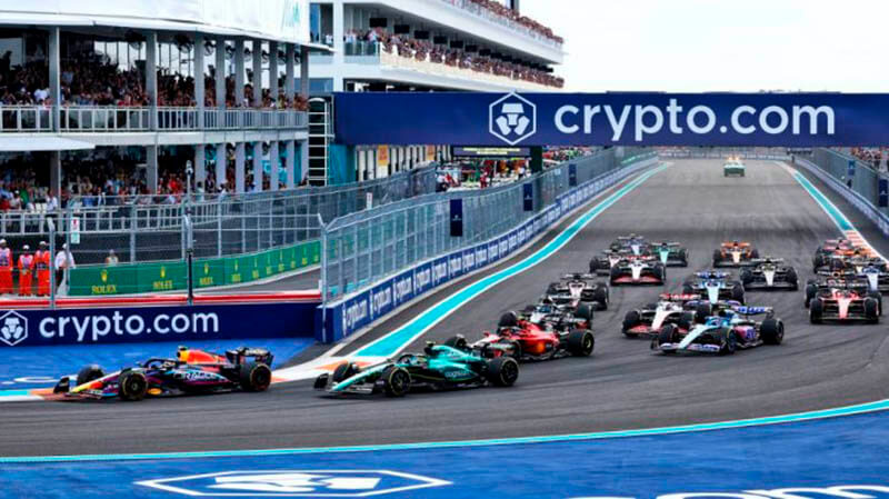 Формула-1 проведет шесть спринтерских гонок в 2024 году, включая Китай и Майами