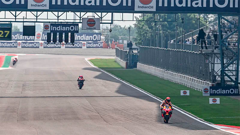 Дебютная гонка Moto GP в Индии будет сокращена из-за сильной жары