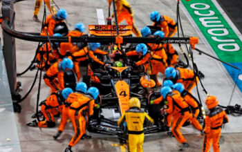 «McLaren» установил новый мировой рекорд Формулы-1, проведя пит-стоп в Катаре за 1,80 секунды