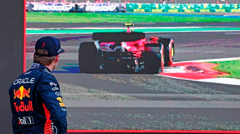 Ферстаппен: «Шины перегрелись, и я просто скользил»