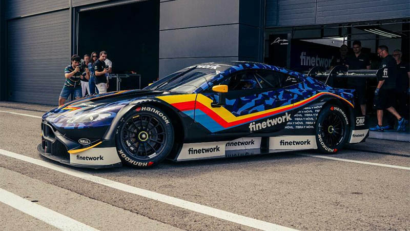Алонсо на машине «Aston Martin» из DTM сезона 2019 года: что за этим стоит?