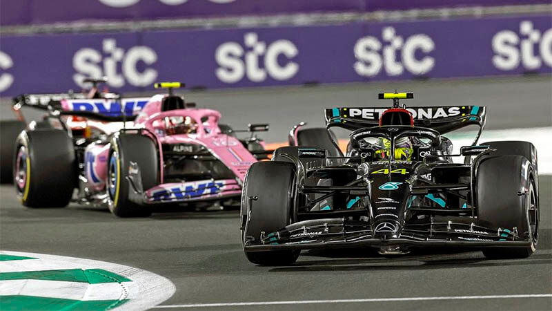 «Mercedes» и «Alpine» объявили даты презентаций машин Формулы-1 2024 года
