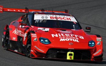 «Nissan» оформил победный дубль в гонке Super GT в Фудзи