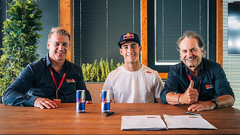 Акоста перейдет в заводскую команду «Red Bull KTM» в 2025 году