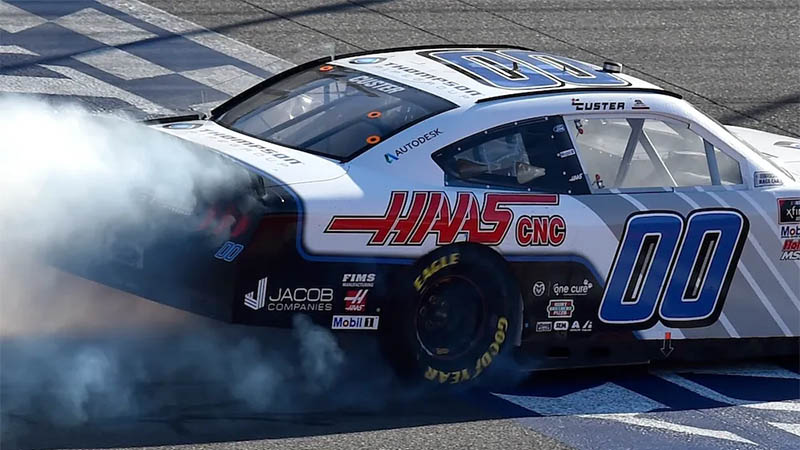 Джин Хаас продолжит участвовать в NASCAR с новой заводской командой «Haas» в 2025 году