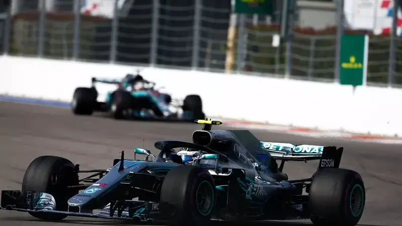 Valtteri Bottas Lewis Hamilton Russia 2018