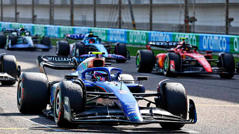 Команды Ф1 поддерживают проведение спринтерской гонки для новичков в конце сезона