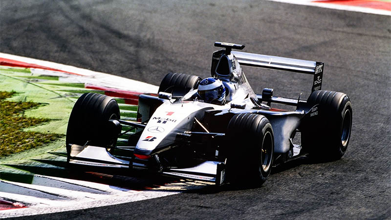 Mika Hakkinen mclaren 1999