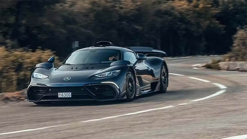 f1 russell mercedes hypercar1