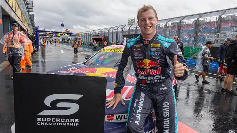 Чемпион Supercars Браун проведет гонку Кубка NASCAR в Чикаго