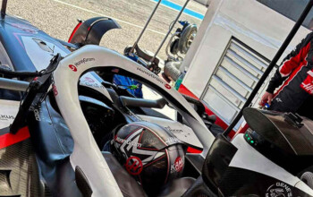 f1 test haas kobayashi