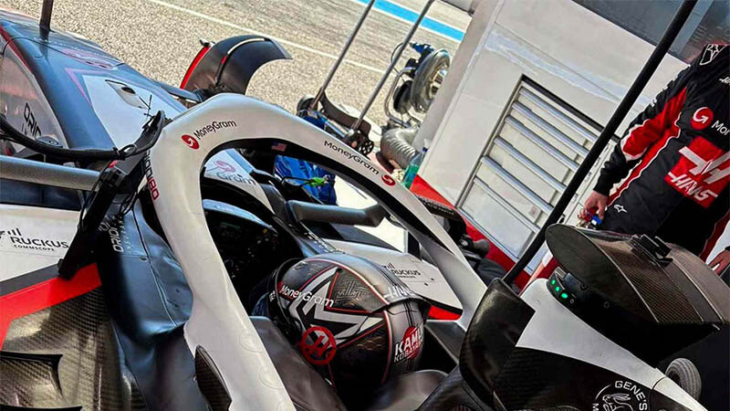Кобаяши вернулся в Формулу-1 с тестами за «Haas» на трассе Поль-Рикар