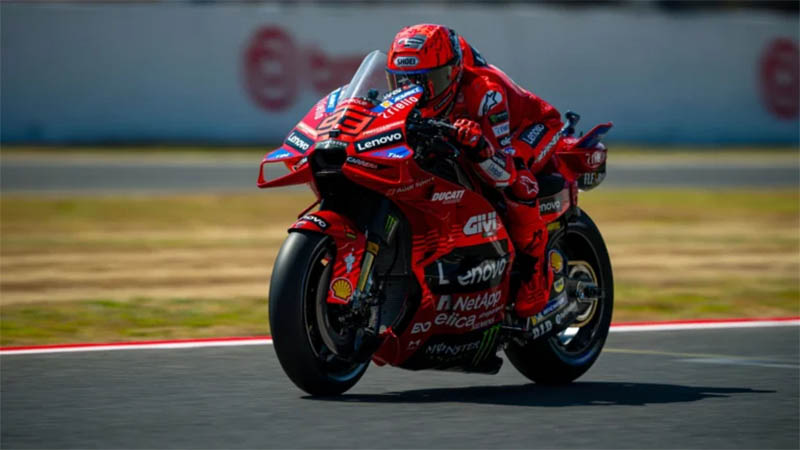 Марк Маркес опередил Баньяю в борьбе за поул MotoGP в Муджелло