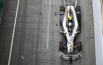fe race london eprix jaguar cassidy