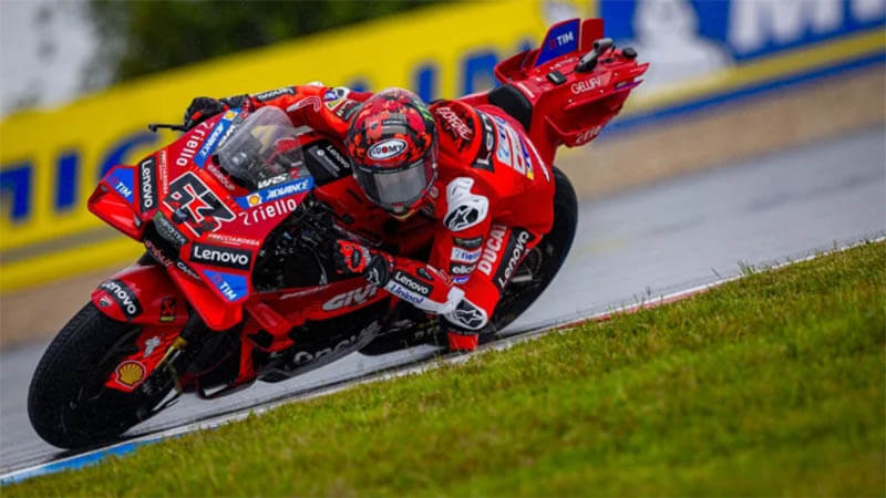 Руководитель «Ducati» в MotoGP о Баньяе: «Я тоже потерял терпение»