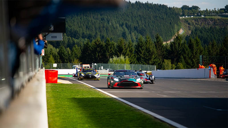 spirit of le man aston martin elms 4hspa race