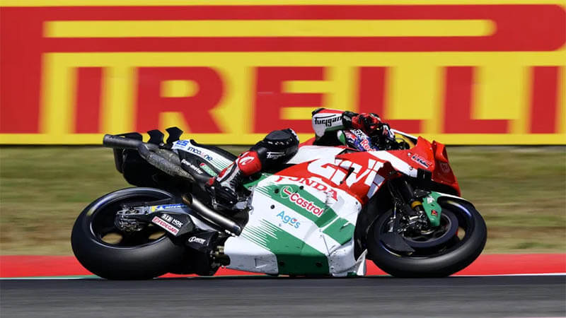 Pirelli провела первые тесты в MotoGP