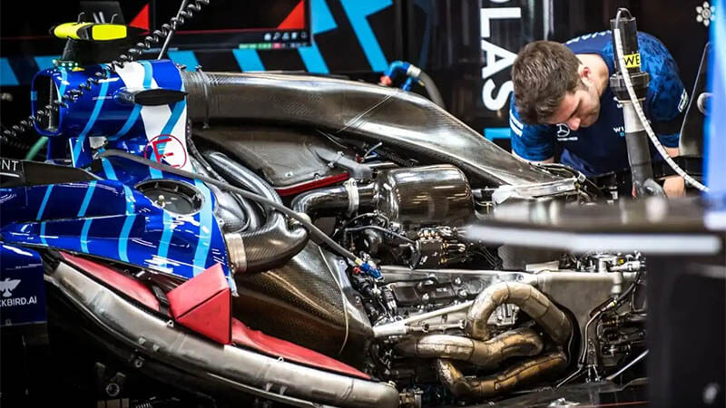 «Mercedes»: почему клиентские команды могут стать преимуществом в 2026 году