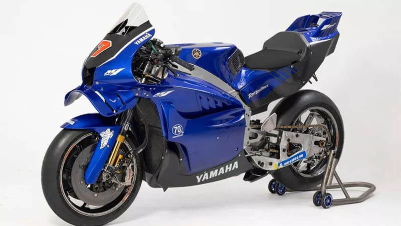 «Yamaha» представила мотоцикл MotoGP с двигателем V4 перед дебютом в Мизано
