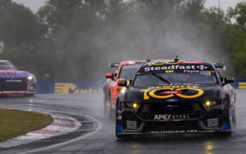 Matthew Payne Garth Tander grove Racing supercars race buthurst1000