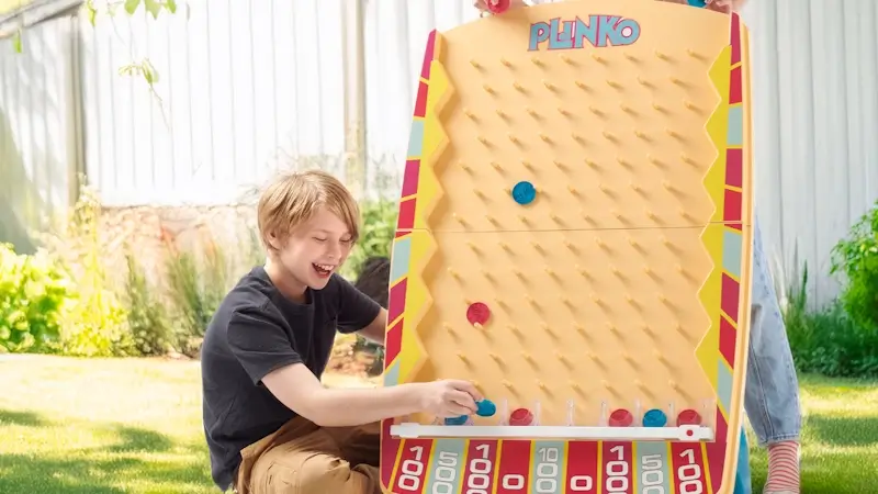 Plinko скачать и играть с телефона удобно и быстро